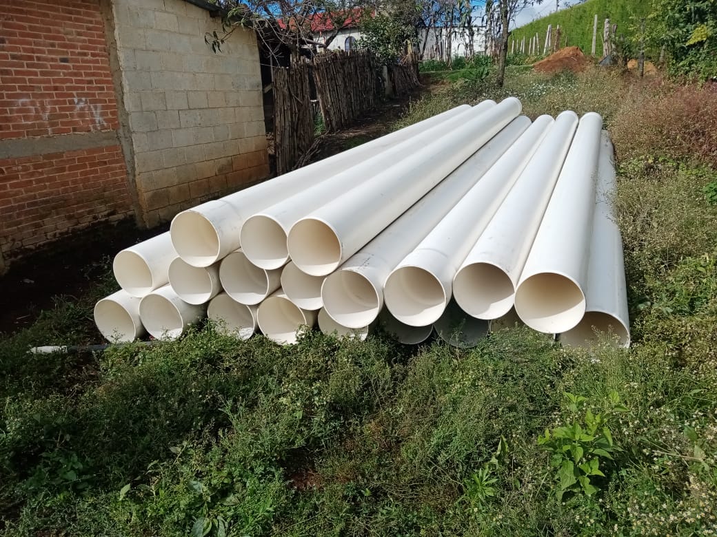 Instalacion de Sistema de Agua en Comunidades por TecnoriegoGt